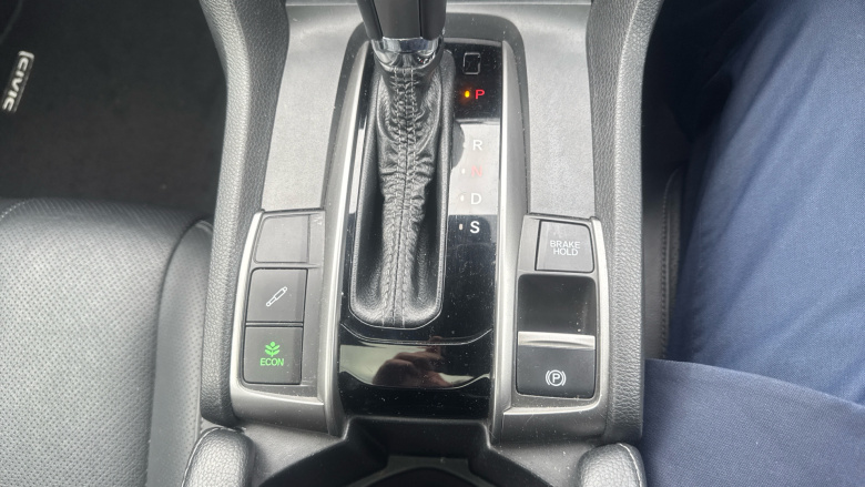 Honda Civic 1.5 VTEC Turbo Prestige 5dr CVT Petrol Hatchback